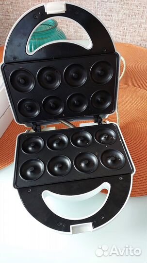 Электрическая вафельница