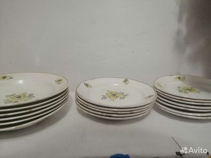 Тарелки зик, кружевной борт