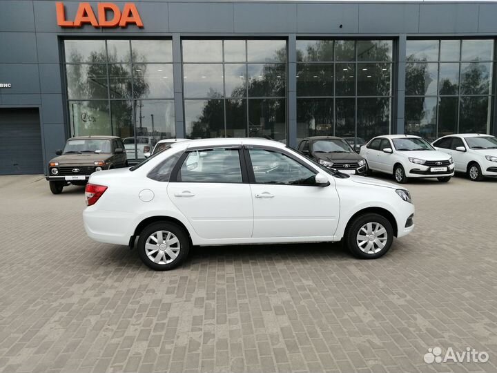 LADA Granta 1.6 МТ, 2023