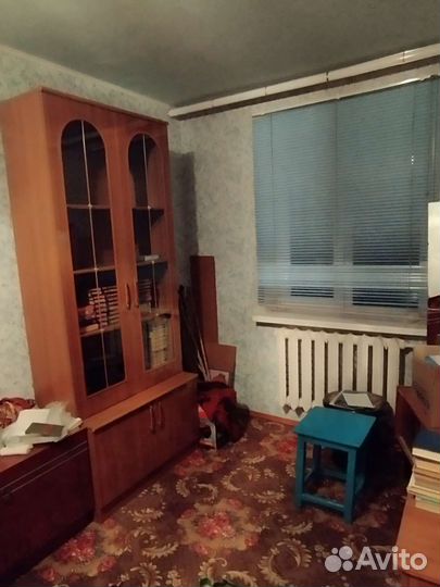 Шкаф для книг