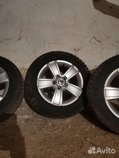 Комплект колес r15