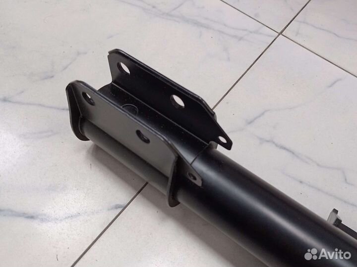 Амортизатор передний Mercedes-Benz GLK