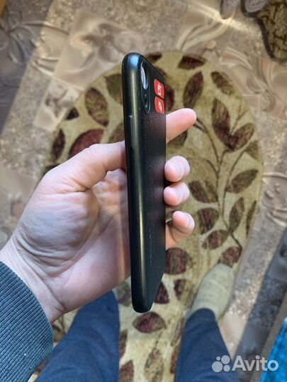 Чехол на iPhone xr