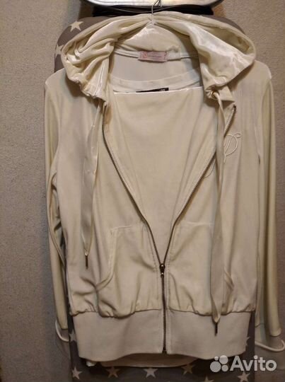 Костюм спортивный женский