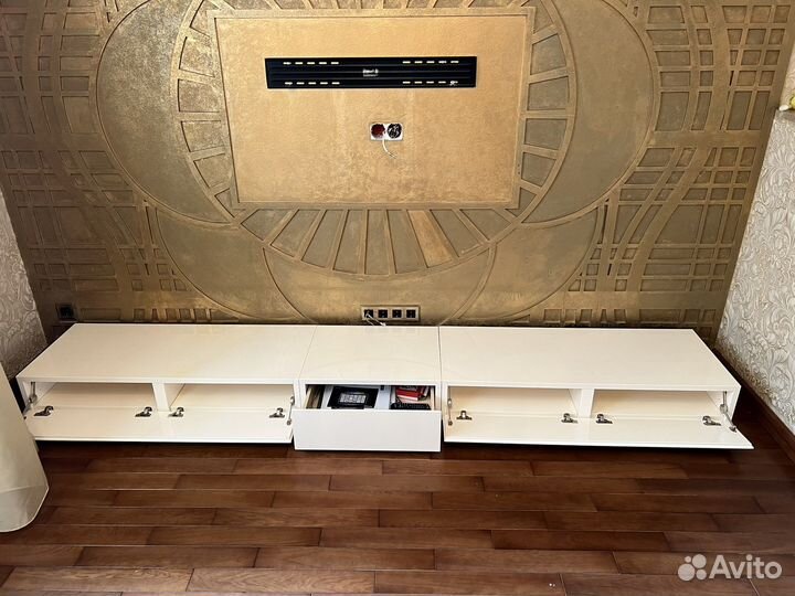 Тумба под телевизор бу италия