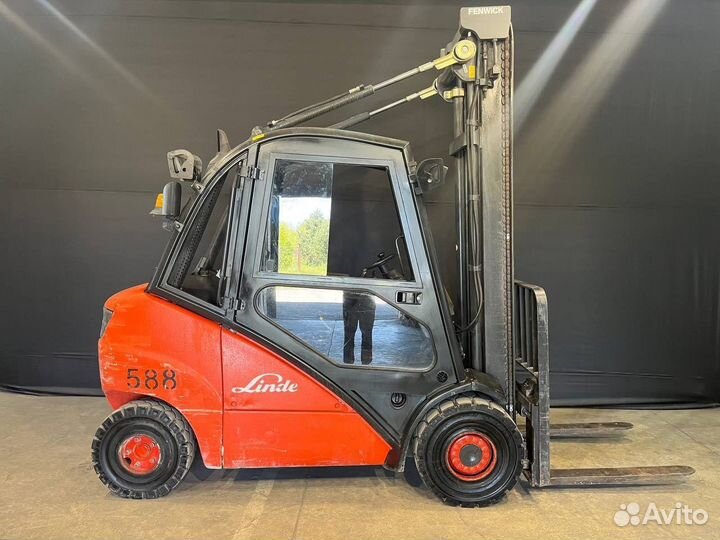 Вилочный погрузчик Linde H30D, 2004