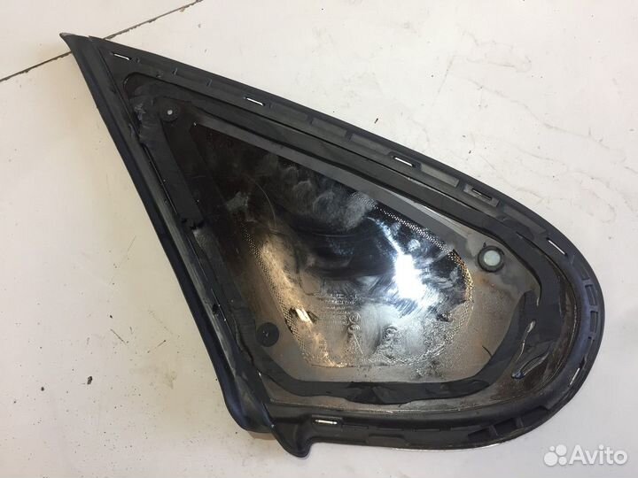 Стекло кузовное глухое правое (Jaguar XF)