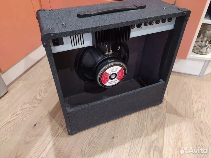 Комбик Kustom HV65