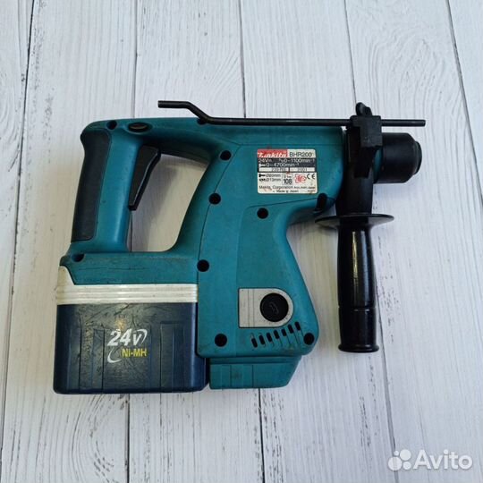 Перфоратор Makita BHR200 24V. Оригинал