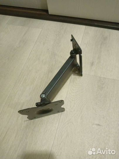 Кронштейн поворотный