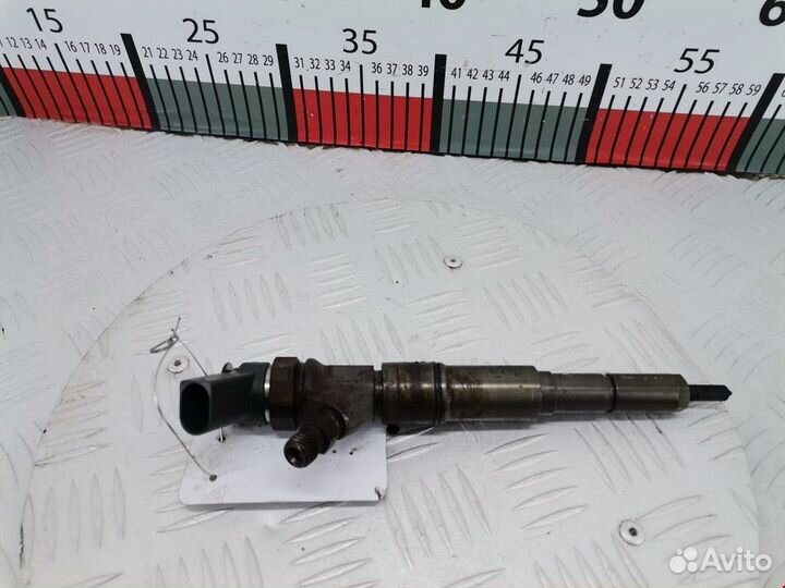 Форсунка BMW 3 E90/E91/E92/E93 2007 13537794435
