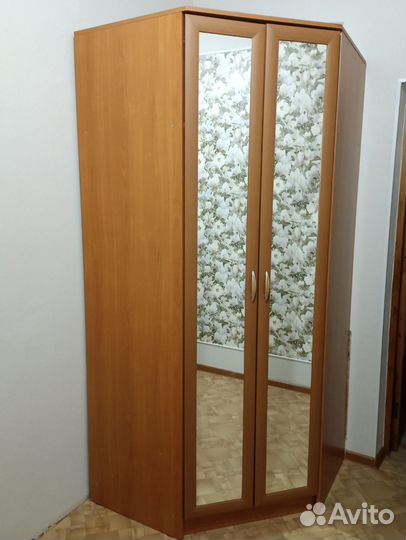 Угловой шкаф бу