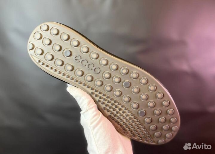 Кроссовки Ecco универсальные