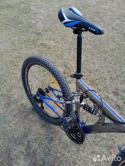 Велосипед на 26 колёсах