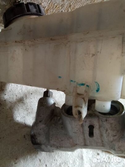 Главный тормозной цилиндр LADA X-Ray