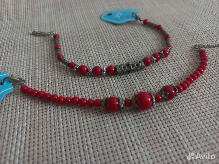 Коралловый браслет