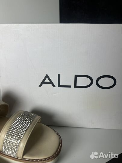 Сандалии aldo