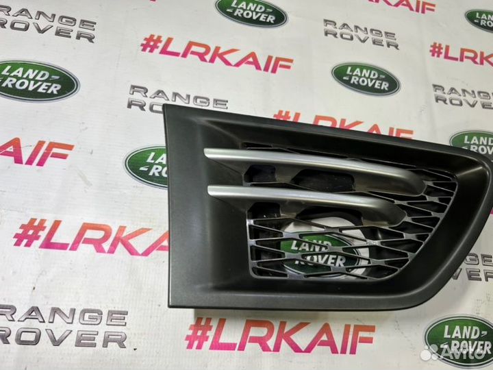 Воздухозаборник передний правый Land Rover Range