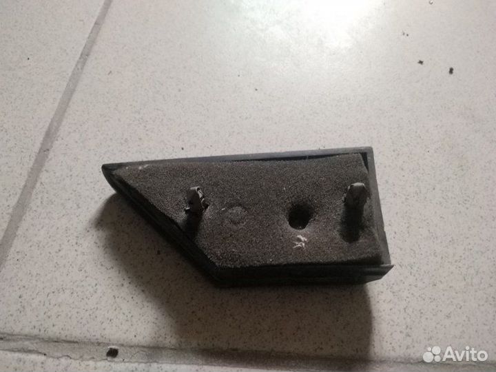 Накладка декоративная передняя левая Ssang Yong