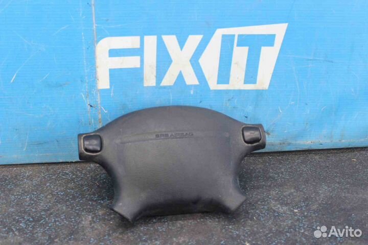 Подушка безопасности водителя Mazda 323F (Мазда 32