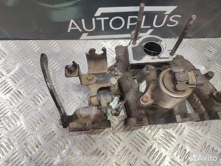 Впускной коллектор Opel Astra G X16SZR