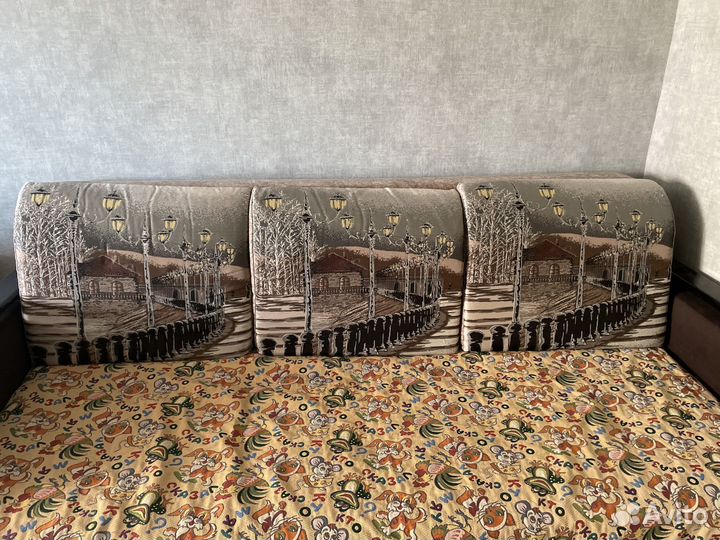 Диван, тумба, стенка под тв