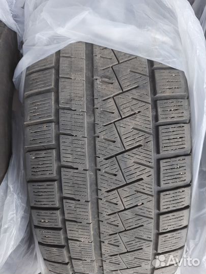 Pirelli P Zero Nero GT 225/50 R17 94Q