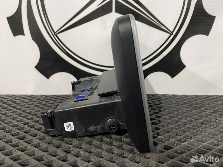Монитор мультимедиа Mercedes-Benz C-Класс