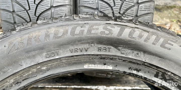 Bridgestone Blizzak LM-32 235/45 R18