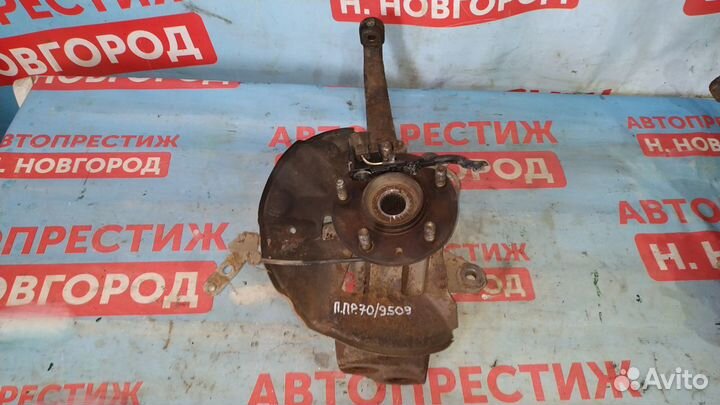 Кулак поворотный правый ступица Мазда 6 GG