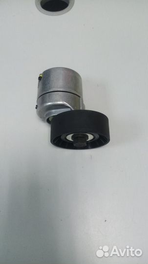 Ролик натяжной Ford Fiesta 1.3 01