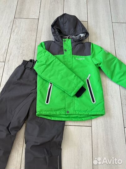 Новый демисезонный костюм 122