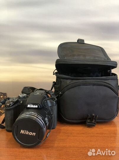 Зеркальный фотоаппарат