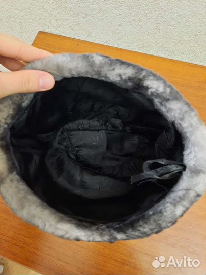 Шапка натуральная мутоновая женская