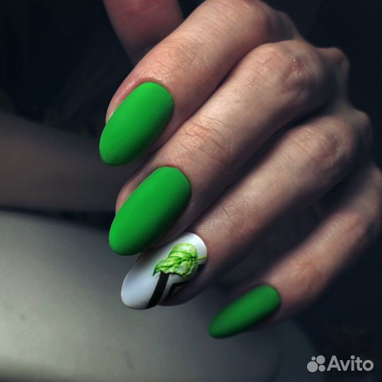 Маникюр, педикюр, наращивание