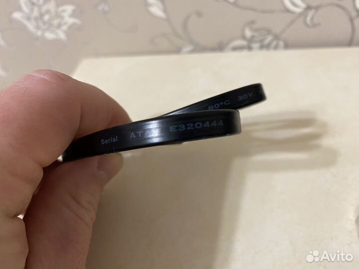 Кабель передачи данных SATA угловой