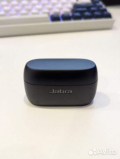 Зарядный кейс для наушников Jabra Elite Active 75t