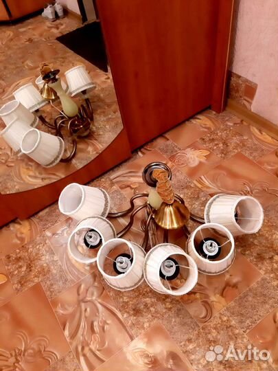 Люстра потолочная новая