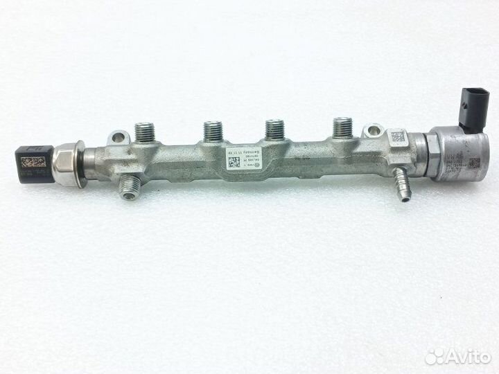 Топливная рейка (рампа) Audi Q5 FY 2.0 DET 2019