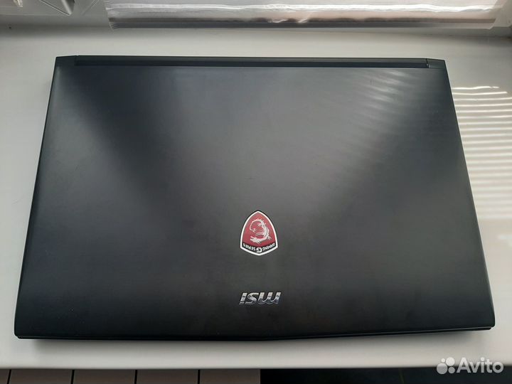 Игровой ноутбук MSI GL72 7RD