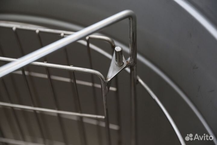 Медогонка ручная 3-х рамочная нержавейка