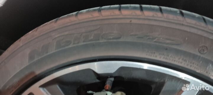 Летняя резина 235/45 r 18 на ориг. литых дисках