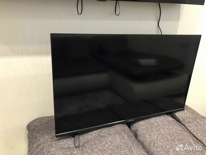 Смарт телевизор Harper 32R720TS