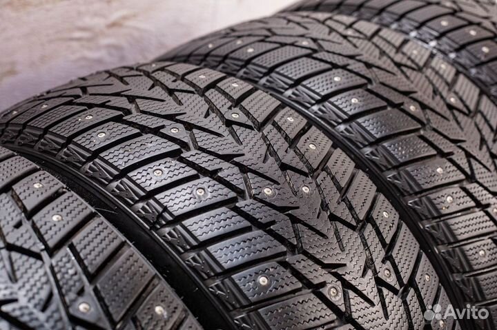 DoubleStar DW01 225/55 R18 98T