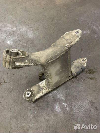 Рычаг задний левый h образный нижний bmw 5 e39