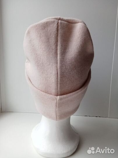 Шапочка трикотажная женская. Новая