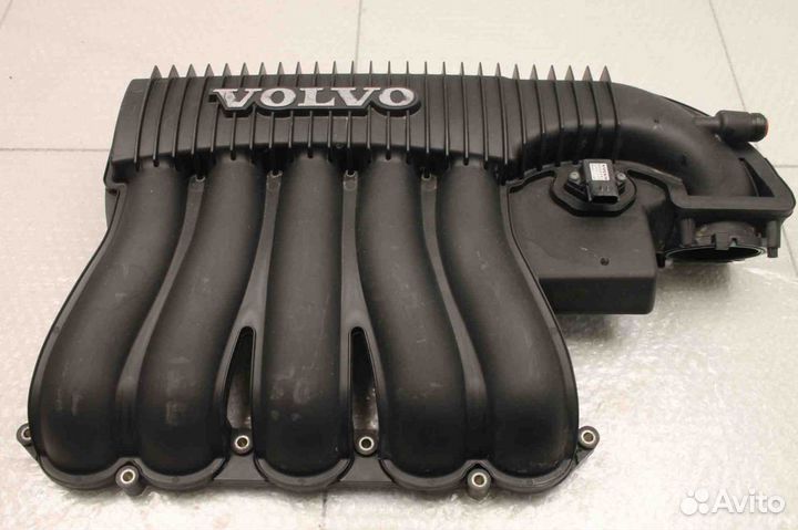 Коллектор впускной к-кт Volvo V50 S40 C30 2004