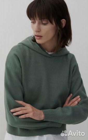 Свитшот с капюшоном женский