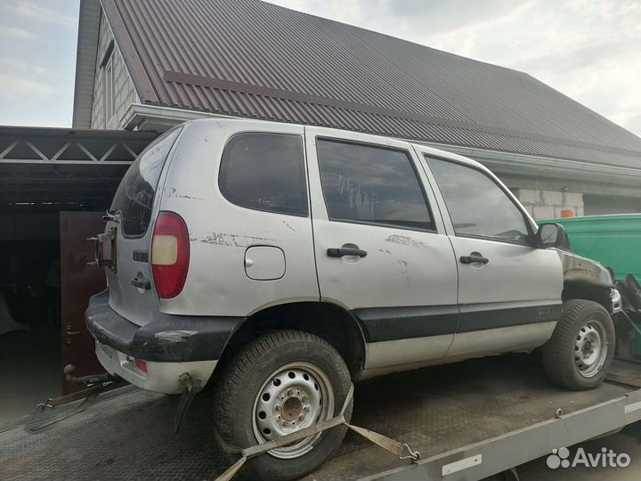 Запчасти chevrolet niva