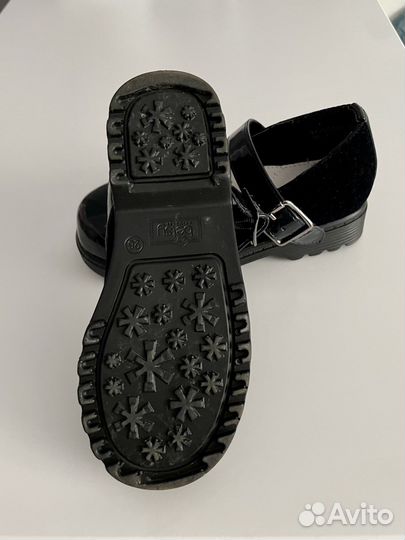 Туфли betsy для девочки 26 размер